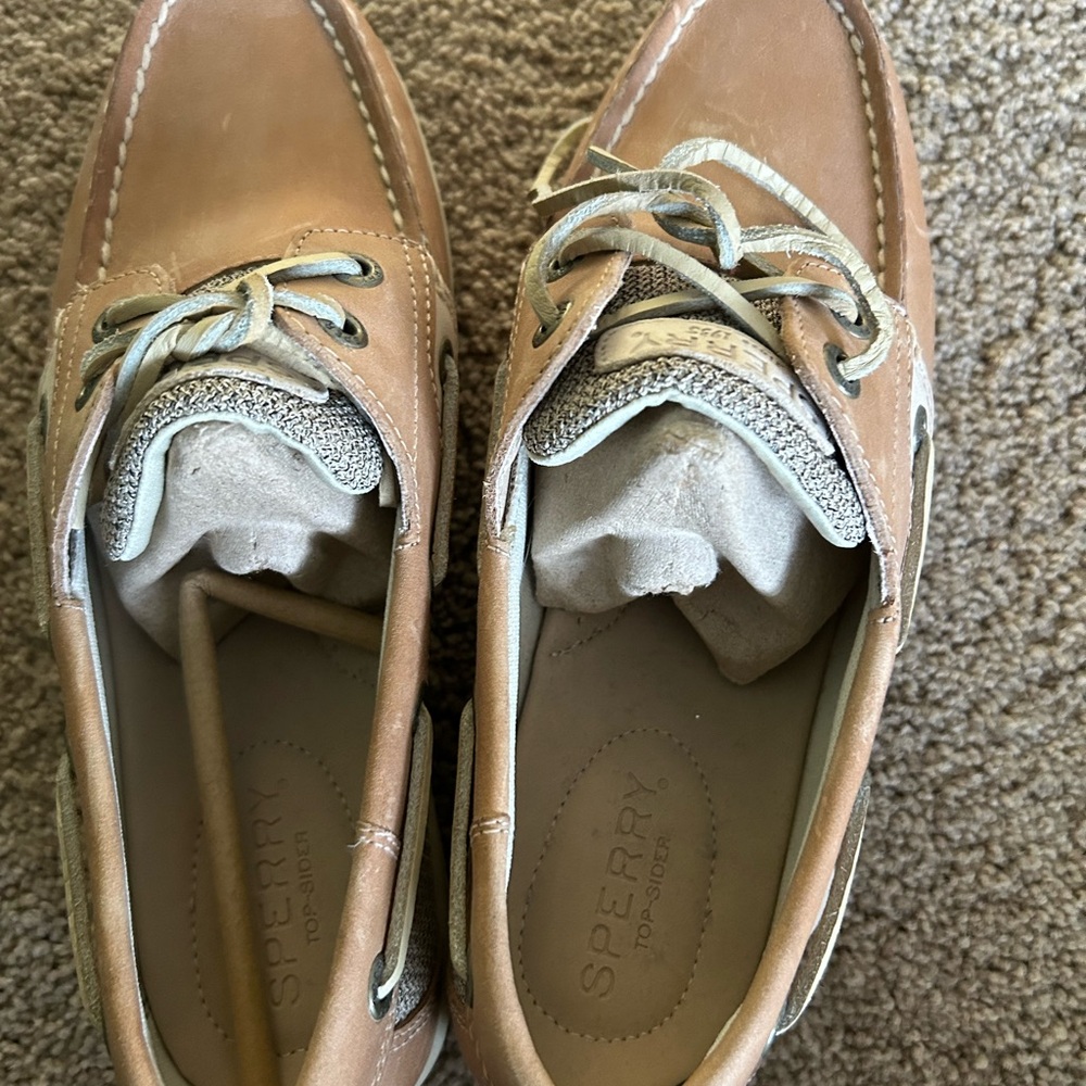 Sperry Women’s Tan Boat Shoes